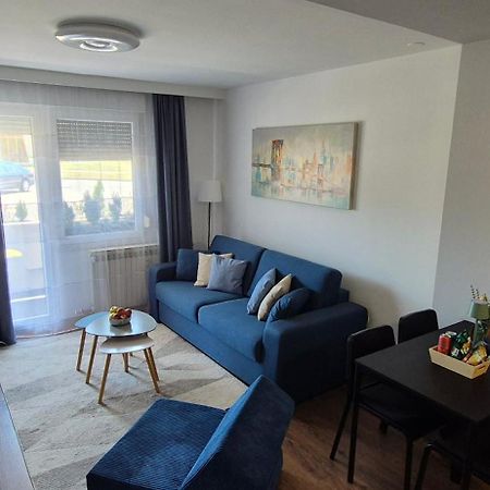 Studio Apartman 404-401 Vukovar Extérieur photo